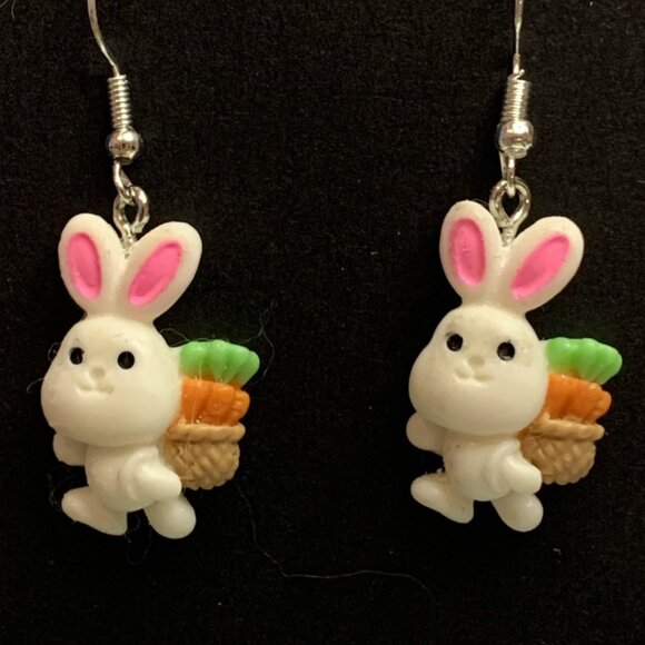 Easter Bunny Earring, Bunny Earring, Rabbit Earring, Easter Basket Gift, Easter - Picture 1 of 5